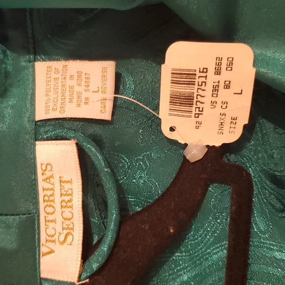 🆕️Vintage Victoria Secret Robe - Picture 14 of 15